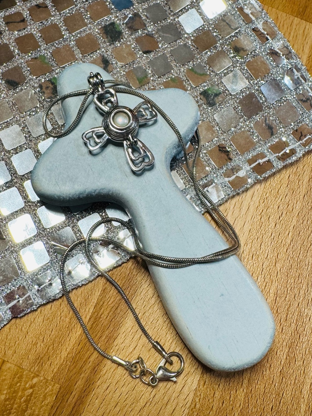 Dollywood Pearl Cross Necklace